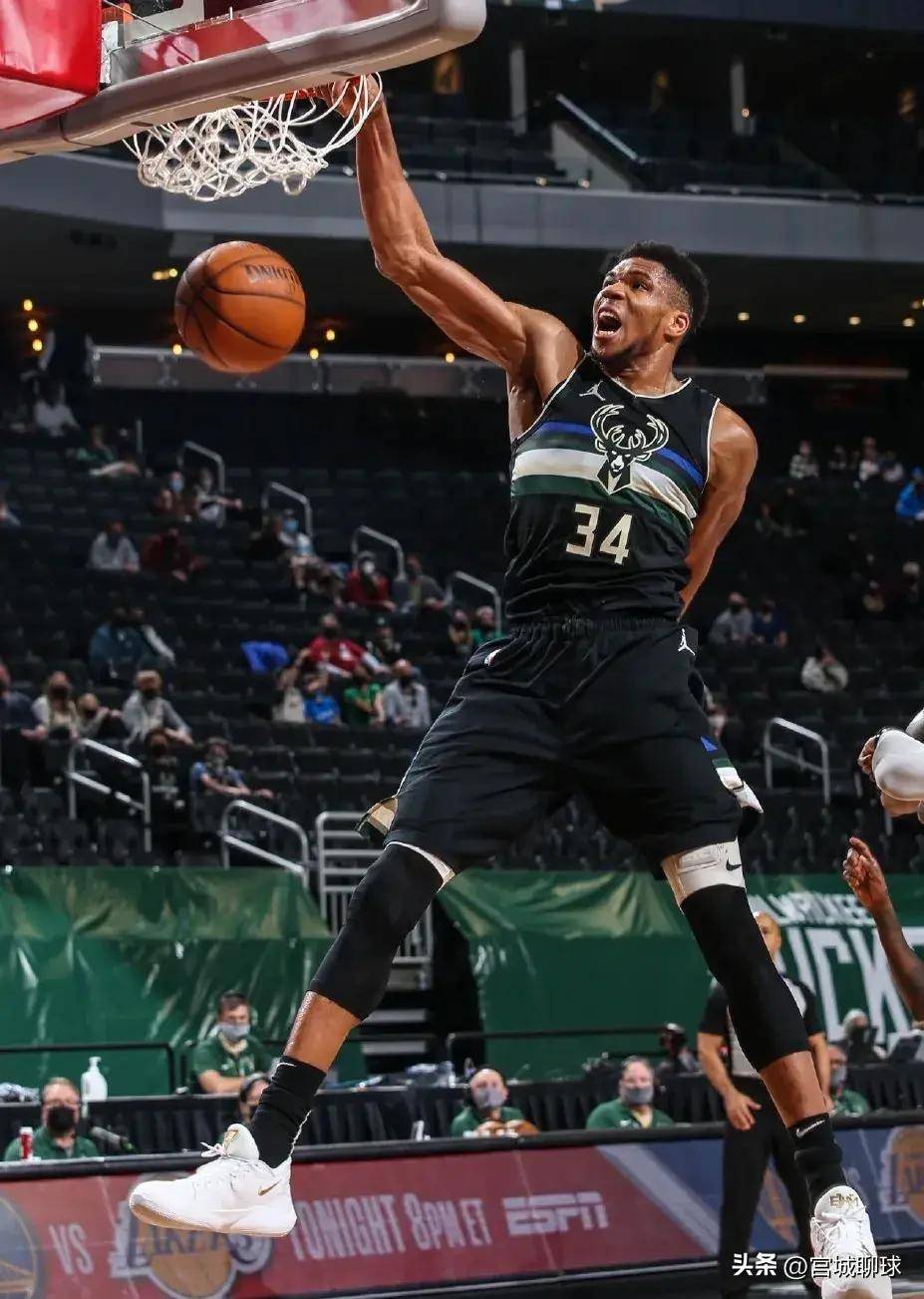 字母哥惊艳全场，76人助攻爆棚，助攻爆棚逆转取胜！